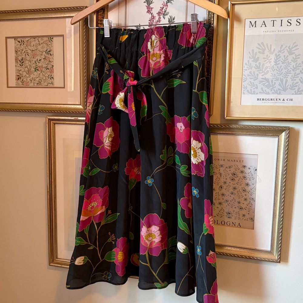 SÉZANE Elie Silk Skirt With Printed Flowers from Japan 38/6 - Picture 8 of 10
